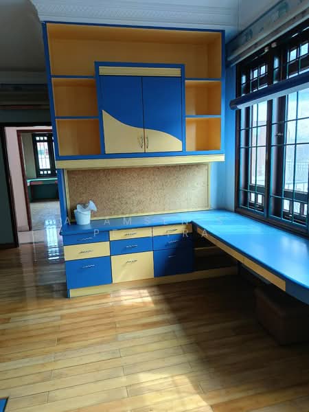 Bungalow for Sale in Seremban (Negeri Sembilan) - Adamsen S. Pereira - Study - PropertyGuru.com.my