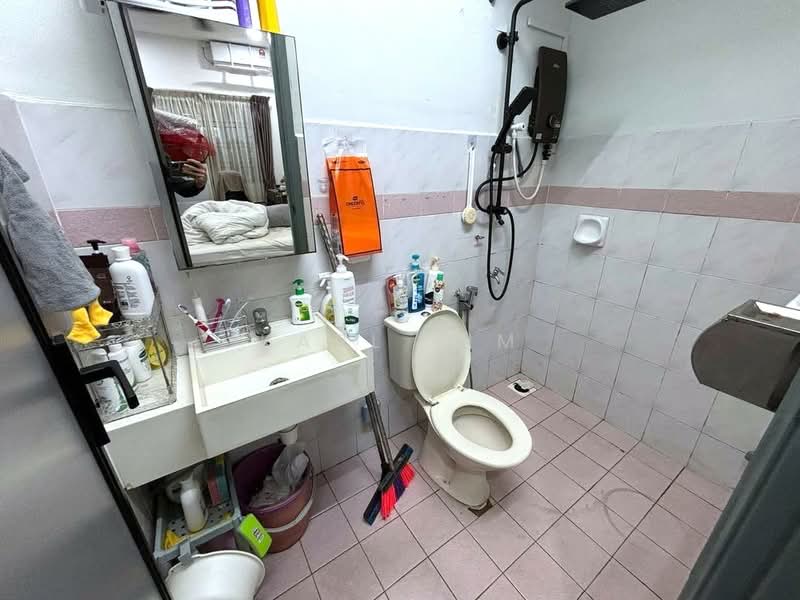 1-storey Terraced House for Sale in Taman Nusa Bestari 2 (Iskandar Puteri (Nusajaya)) - Karl Lim - Bathroom - PropertyGuru.com.my