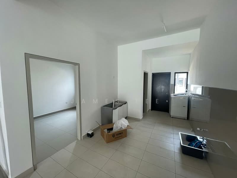 Bandar Bukit Raja : Casira 3 untuk Untuk Dijual - RM 693,000, Mac 2026 - Kitchen - PropertyGuru.com.my
