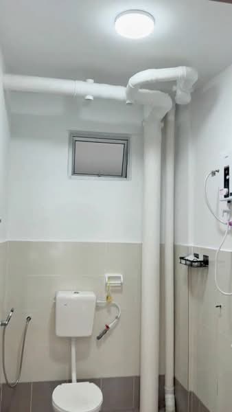 Apartment for Rent at Pangsapuri Pulai Mutiara 3 - Lesley Tan - Bathroom - PropertyGuru.com.my