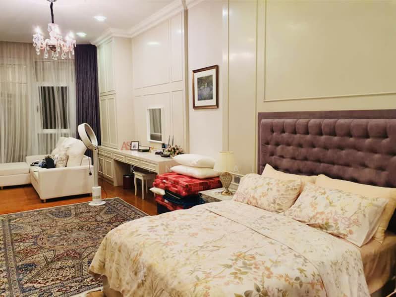 Condominium for Sale at 8 Gurney (The Shore Condominium) - Kent Lai - Master Bedroom - PropertyGuru.com.my