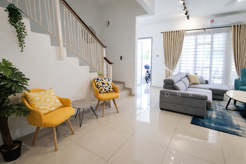 2-storey Terraced House for Sale in Setia Ecohill (Semenyih) - Nor Azdlin Adnan - Living Room - PropertyGuru.com.my