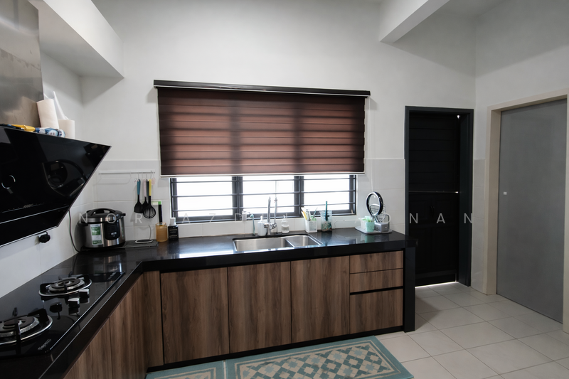 2-storey Terraced House for Sale in Setia Ecohill (Semenyih) - Nor Azdlin Adnan - Kitchen - PropertyGuru.com.my
