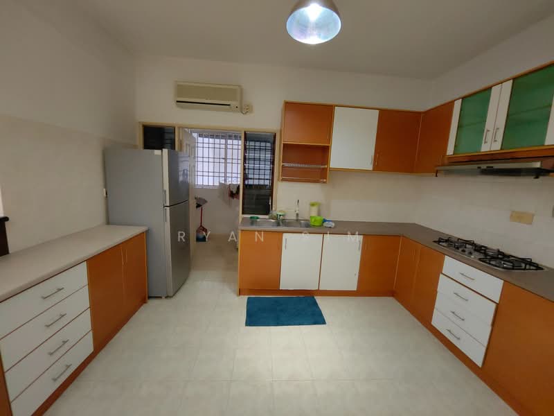 Marina Bay Condominium untuk Untuk Disewa - RM 2,200 /bulan, Mac 2026 - Kitchen - PropertyGuru.com.my