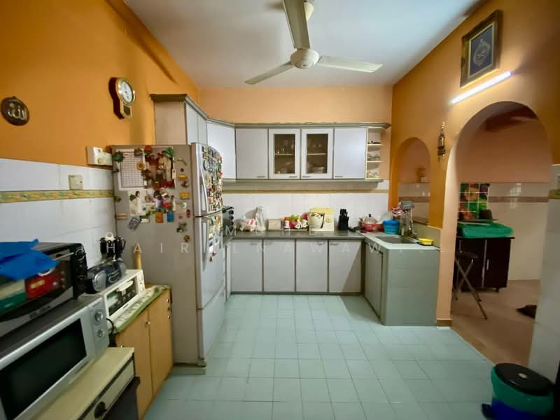 Usj 11 untuk Untuk Dijual - RM 880,000, Mac 2026 - Kitchen - PropertyGuru.com.my