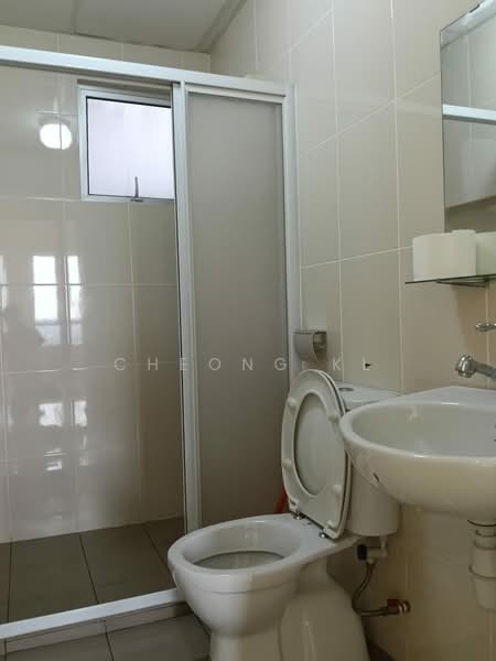 OUG Parklane untuk Untuk Disewa - RM 1,600 /bulan, Mac 2026 - Bathroom - PropertyGuru.com.my