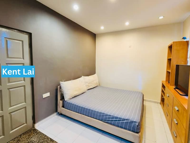 Krystal Court, Sungai Nibong untuk Untuk Dijual - RM 890,000, Mac 2026 - Bedroom - PropertyGuru.com.my