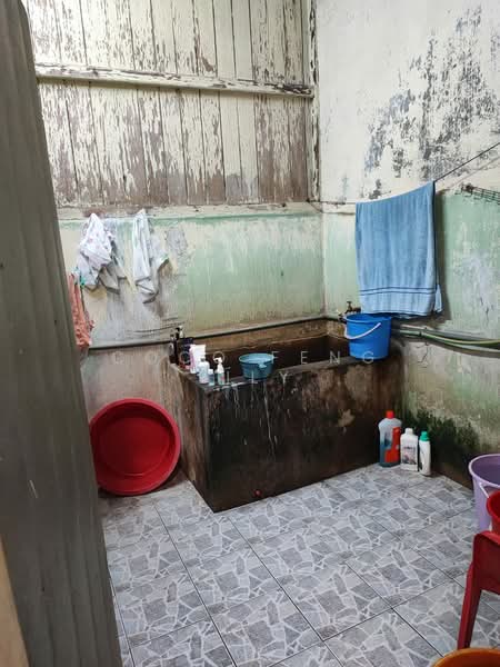 Semi-Detached House for Sale in Muar (Johor) - Coco Feng Lily - Bathroom - PropertyGuru.com.my