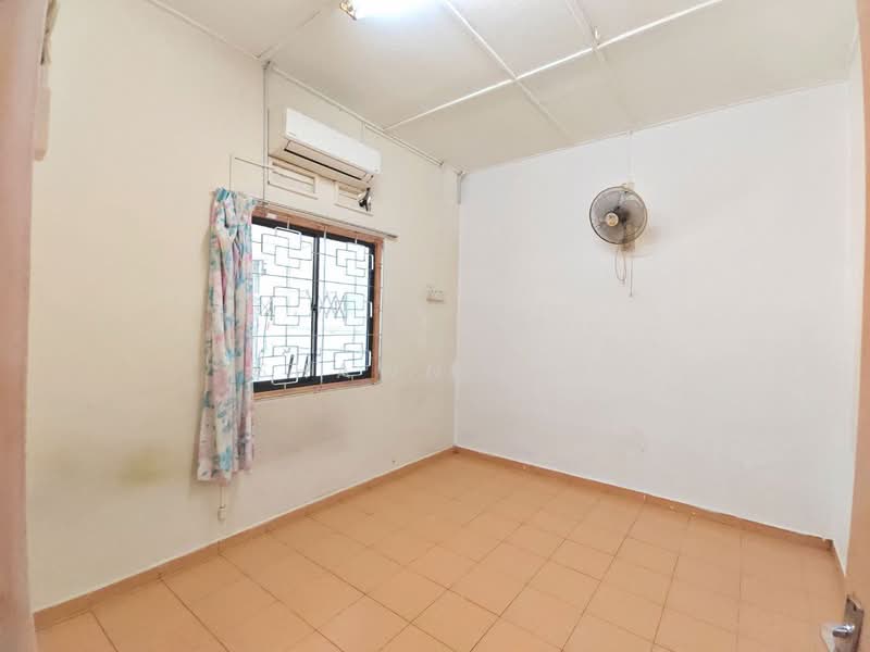 1-storey Terraced House for Sale in Taman Abad (Johor Bahru) - Shawn Lim - Interior - PropertyGuru.com.my