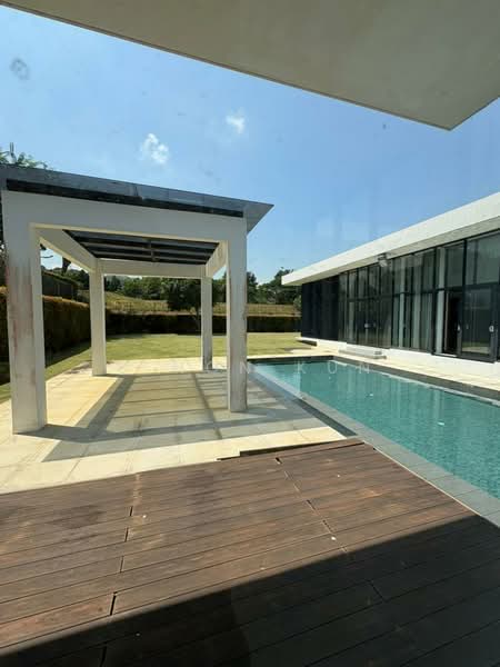 Bungalow for Sale in Leisure Farm (Gelang Patah) - U Hon Kun - Exterior - PropertyGuru.com.my