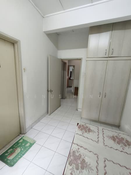 2-storey Terraced House for Sale in Taman Putra Prima (Puchong) - Venus Heng - Interior - PropertyGuru.com.my