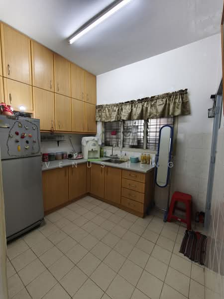 2-storey Terraced House for Sale in Taman Putra Prima (Puchong) - Venus Heng - Kitchen - PropertyGuru.com.my