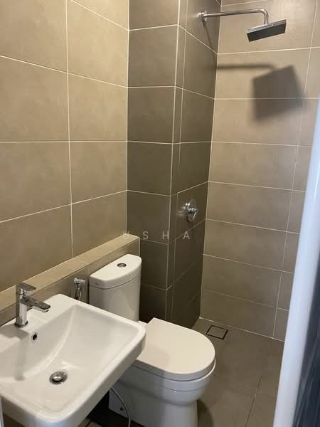 Service Residence for Sale at D'Pristine - Usha - Bathroom - PropertyGuru.com.my