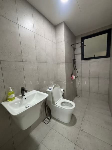 EdgeWood Residences @ SkySanctuary untuk Untuk Disewa - RM 2,400 /bulan, Mac 2026 - Bathroom - PropertyGuru.com.my