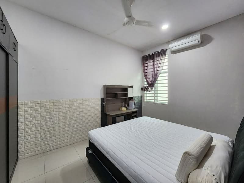 2-storey Terraced House for Sale in Taman Desa Pengkalan Indah (Lahat) - CY Lee - Bedroom - PropertyGuru.com.my