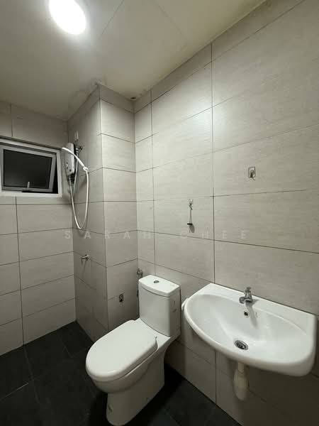 Service Residence for Rent at Residensi Rimbun @ Canopy Hills - Sarah Chee - Bathroom - PropertyGuru.com.my