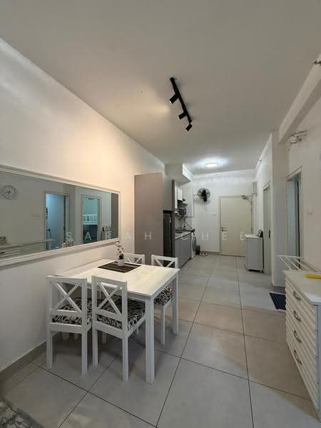 Kediaman Servis untuk Disewa di Residensi Rimbun @ Canopy Hills - Sarah Chee - Dining Room - PropertyGuru.com.my