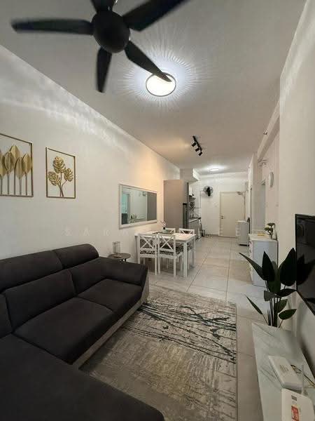 Kediaman Servis untuk Disewa di Residensi Rimbun @ Canopy Hills - Sarah Chee - Living Room - PropertyGuru.com.my