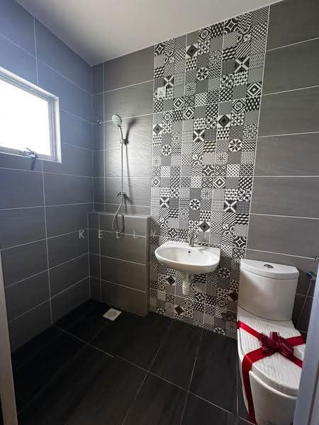 Rumah Teres 2-Tingkat untuk Dijual di Ipoh (Perak) - Kelly Yau - Bathroom - PropertyGuru.com.my