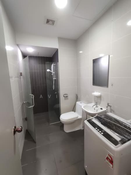 Servis Apartment untuk Disewa di Boulevard 51 - David Yap - Bathroom - PropertyGuru.com.my