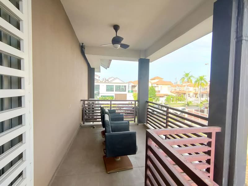Cluster House for Sale in Rawang (Selangor) - Joyce Kerk - Balcony - PropertyGuru.com.my