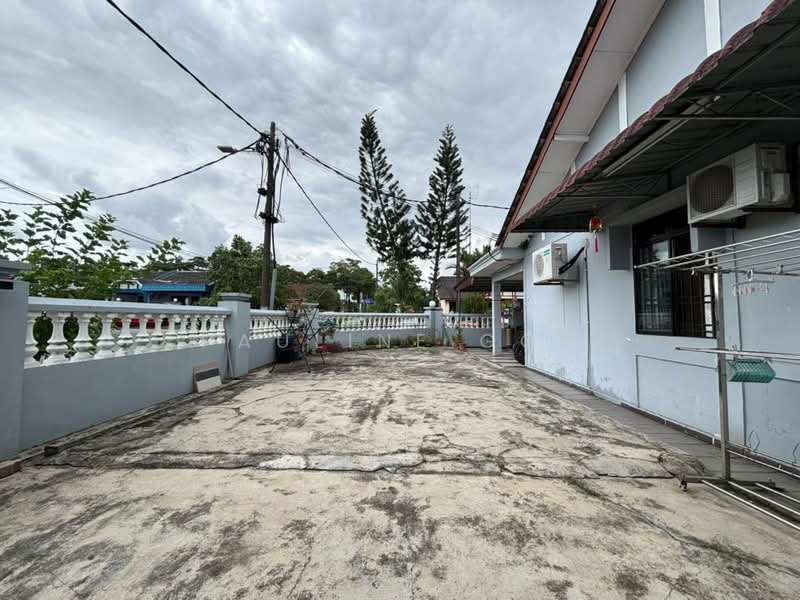 Rumah Teres 1 Tingkat untuk Dijual di Taman Universiti (Skudai) - Pauline Goh - Exterior - PropertyGuru.com.my