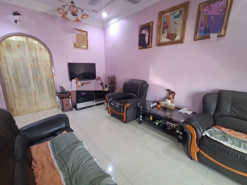 1-storey Terraced House for Sale in Alor Setar (Kedah) - Haneef . - Living Room - PropertyGuru.com.my