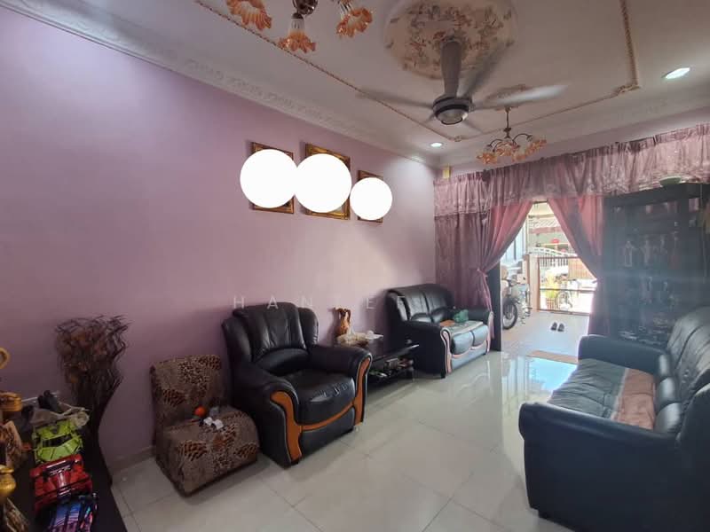 1-storey Terraced House for Sale in Alor Setar (Kedah) - Haneef . - Living Room - PropertyGuru.com.my
