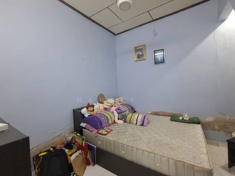 1-storey Terraced House for Sale in Alor Setar (Kedah) - Haneef . - Bedroom - PropertyGuru.com.my