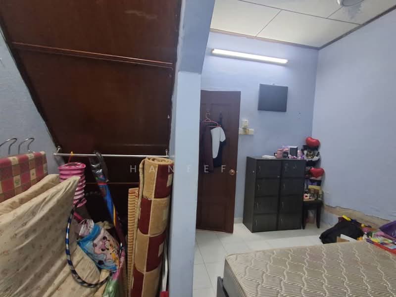 1-storey Terraced House for Sale in Alor Setar (Kedah) - Haneef . - Bedroom - PropertyGuru.com.my
