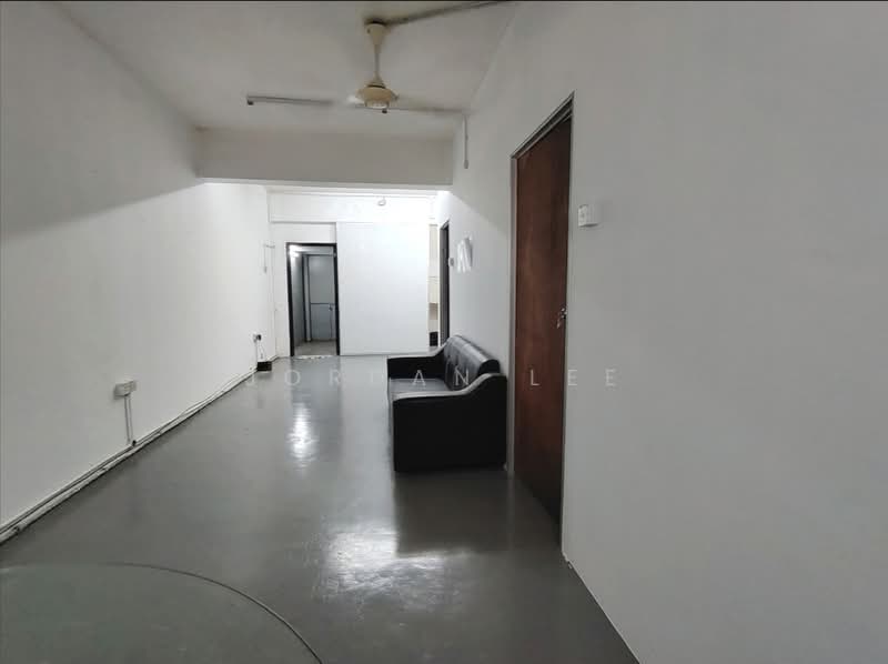 Other Property for Rent in Taman Padang Balang (Batu Berendam) - Jordan Lee - Corridor - PropertyGuru.com.my