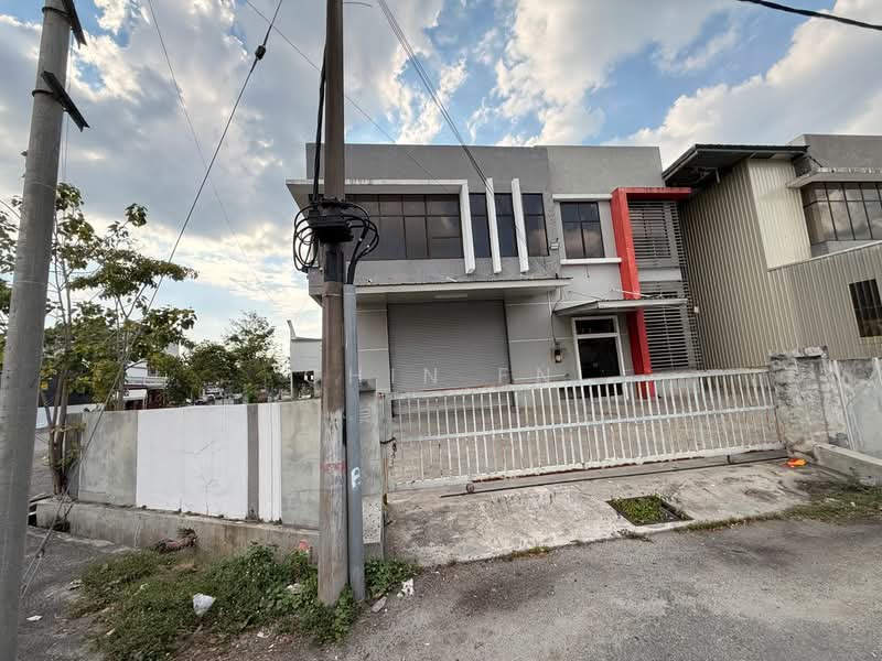 Taman Perindustrian Krubong untuk Untuk Disewa - RM 15,000 /bulan, Apr 2026 - Exterior - PropertyGuru.com.my