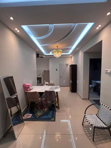 Sky Awani Residensi 3 untuk Untuk Disewa - RM 1,800 /bulan, Mac 2026 - Dining Room - PropertyGuru.com.my