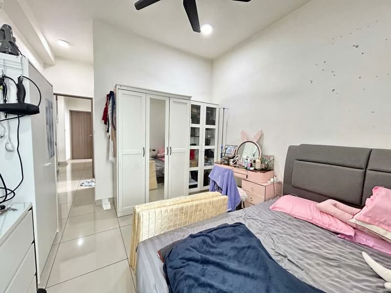 Service Residence for Sale at SKS Habitat - Jack Ting - Bedroom - PropertyGuru.com.my