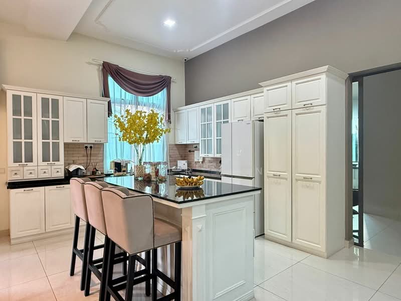 Rumah Banglo untuk Dijual di Johor Bahru (Johor) - SASER TAN. - Kitchen - PropertyGuru.com.my