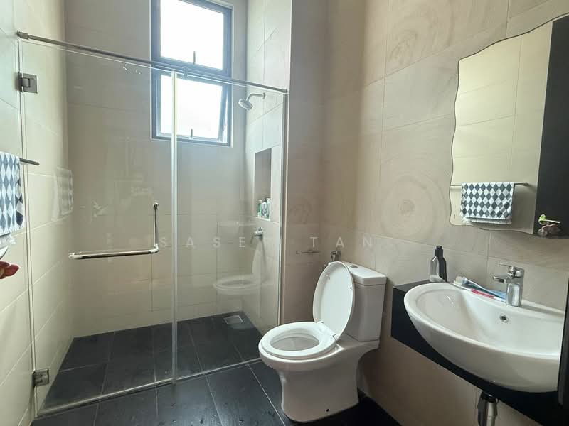 Rumah Banglo untuk Dijual di Johor Bahru (Johor) - SASER TAN. - Bathroom - PropertyGuru.com.my