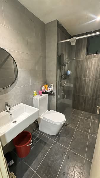 Servis Apartment untuk Disewa di Meta City - Azura Hariri - Bathroom - PropertyGuru.com.my