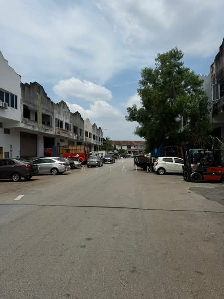 Factory for Rent in Balakong (Selangor) - Kok Wah Captain - Exterior - PropertyGuru.com.my