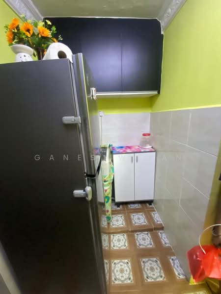 Apartment for Sale at Apartment Harmoni - Ganeshwaran . - Kitchen - PropertyGuru.com.my