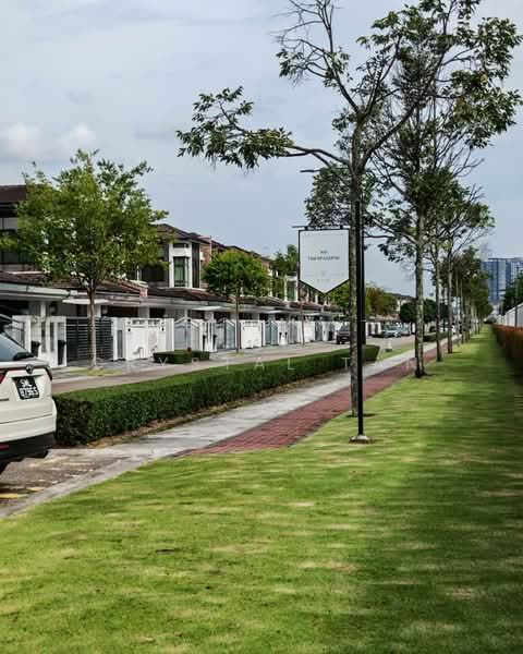 Cluster House for Sale in Eco Botanic 2 (Iskandar Puteri (Nusajaya)) - Crystal Tan - Exterior - PropertyGuru.com.my