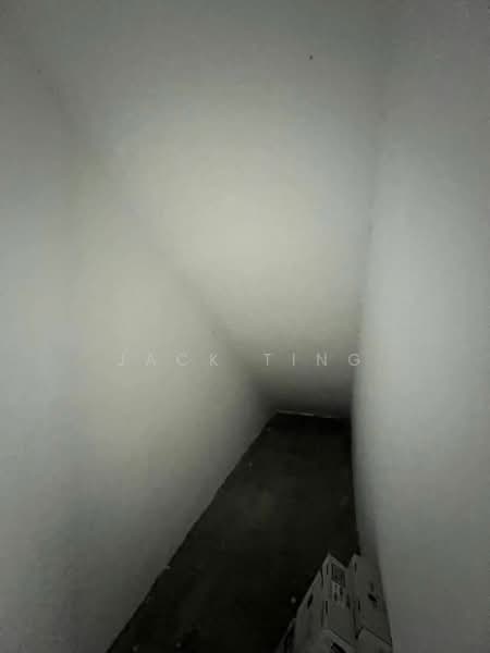 Taman Mutiara Mas untuk Untuk Dijual - RM 1,200,000, Mac 2026 - Interior - PropertyGuru.com.my