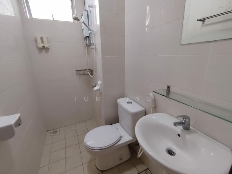 Service Residence for Rent at Casa Tiara Serviced Apartment - Tom Ting - Bathroom - PropertyGuru.com.my