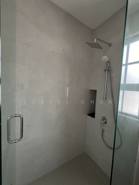 Semi-Detached House for Sale in Setia Eco Park (Setia Alam) - Torres Chan - Bathroom - PropertyGuru.com.my