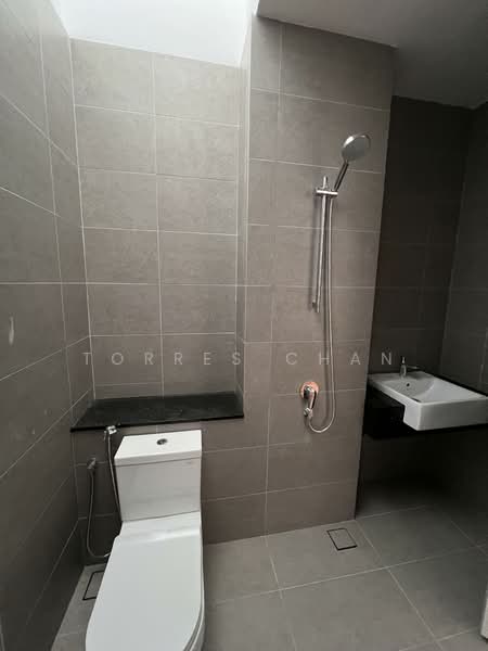Semi-Detached House for Sale in Setia Eco Park (Setia Alam) - Torres Chan - Bathroom - PropertyGuru.com.my