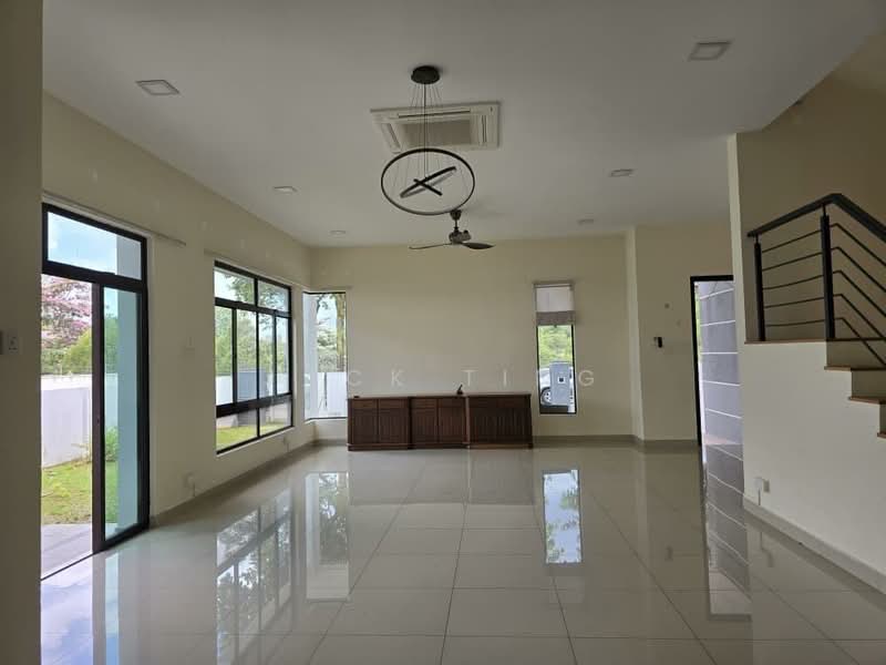 Cluster House for Rent in Taman Adda Heights (Tebrau) - Jack Ting - Living Room - PropertyGuru.com.my
