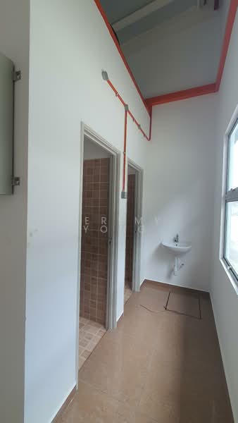 Detached Factory for Sale in Kawasan Perindustrian Nilai (Nilai) - Jeremy Yong - Interior - PropertyGuru.com.my
