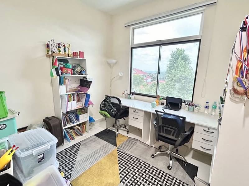 Terraced House for Sale in Masai (Johor) - DIDIE FARHAN - Study - PropertyGuru.com.my