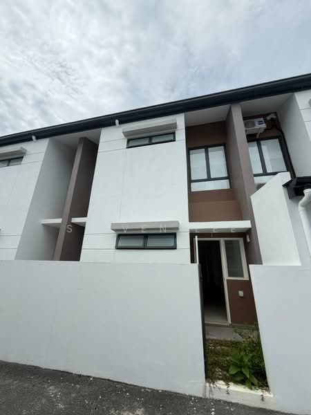 Taman Blooming, Kota Emerald, Anggun, Rawang untuk Untuk Disewa - RM 2,000 /bulan, Mac 2026 - Exterior - PropertyGuru.com.my