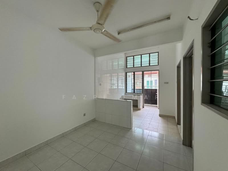 Bandar Bukit Raja untuk Untuk Dijual - RM 450,000, Mac 2026 - Kitchen - PropertyGuru.com.my