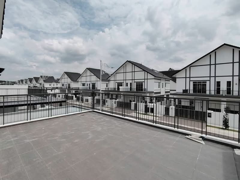 Rumah Berkembar untuk Dijual di Johor Bahru (Johor) - SASER TAN. - Exterior - PropertyGuru.com.my